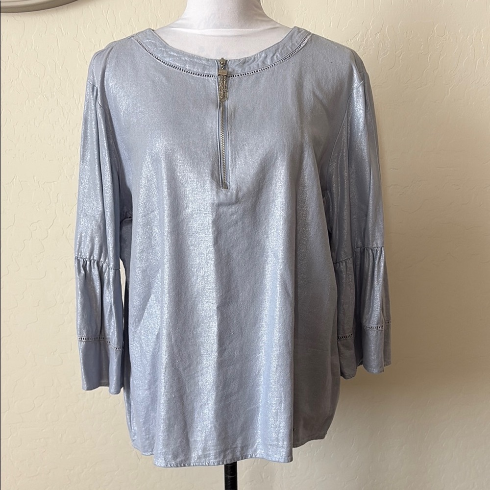 ELLEN TRACY linen  Silver Women's Top. XL